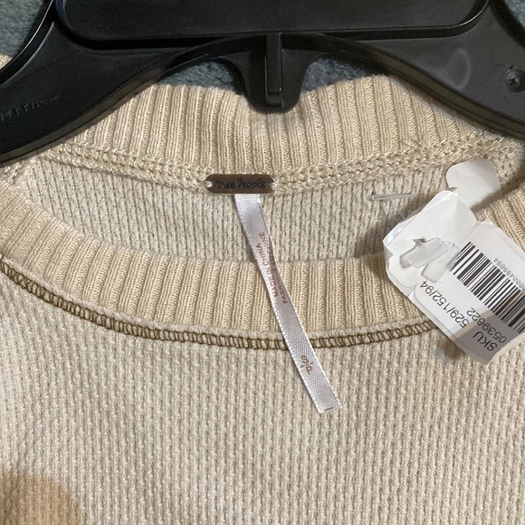 Free People top in small - Picture 3 of 4